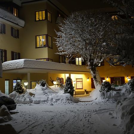 Gasthof Goldener Fisch Лиенц Екстериор снимка